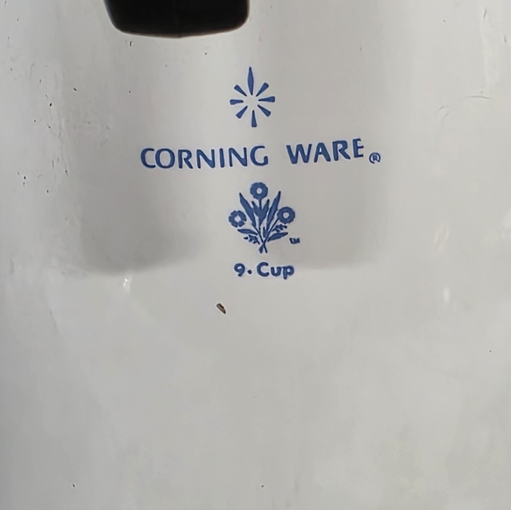 Corningware White Carafe with Blue Floral Motif - Picture 4 of 8